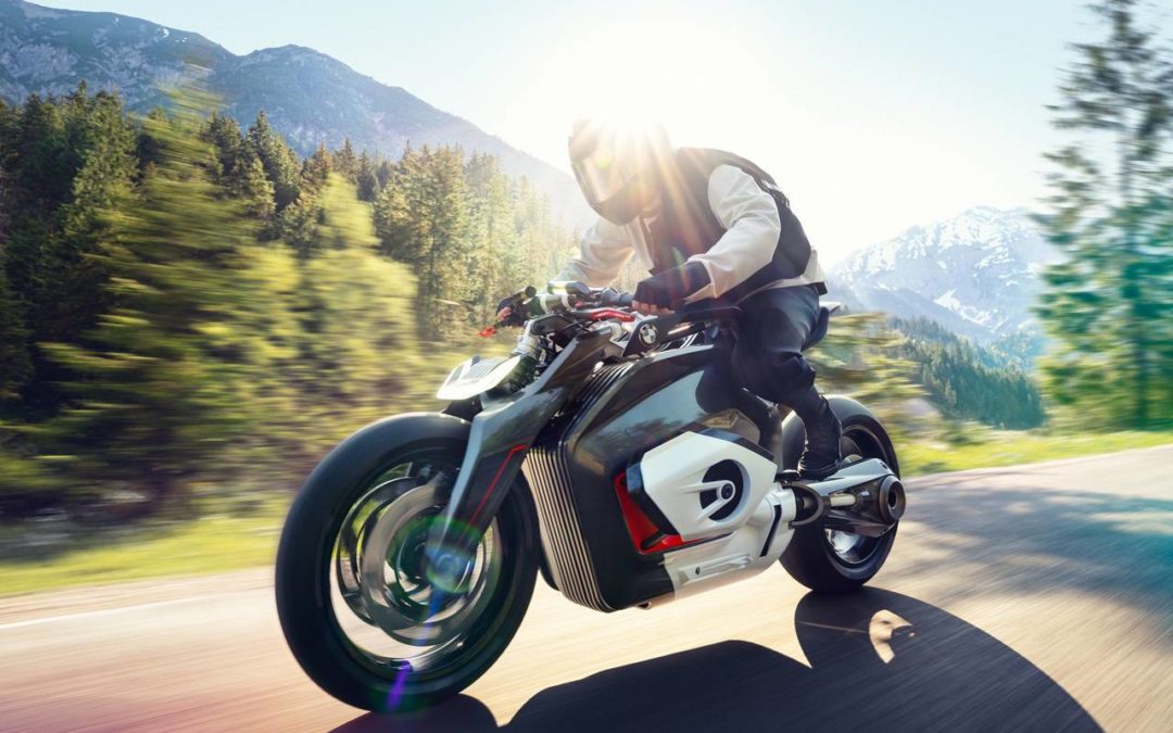 BMW Motorrad Vision DC Roadster – Il risveglio elettrico del motore Boxer