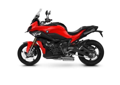 BMW-Motorrad-MY-2022-075
